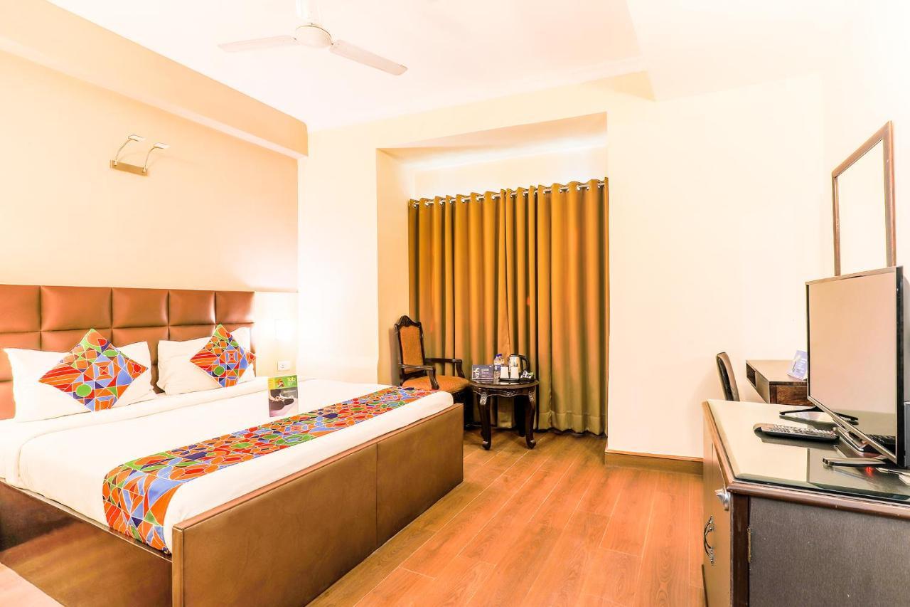 Fabhotel Conclave Boutique New Delhi Ngoại thất bức ảnh